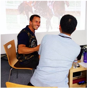 イングリッシュブーストキャンプの瞬間発話力の開発